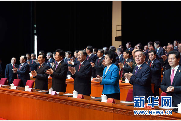 10月1日，慶祝中華人民共和國(guó)成立66周年暨新疆維吾爾自治區(qū)成立60周年大會(huì)在新疆人民會(huì)堂隆重舉行。 新華社記者 饒愛民 攝 