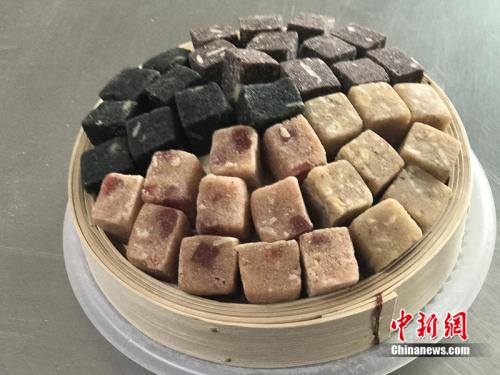 制作元宵時(shí)使用的餡料。<a target='_blank'  ><p  align=