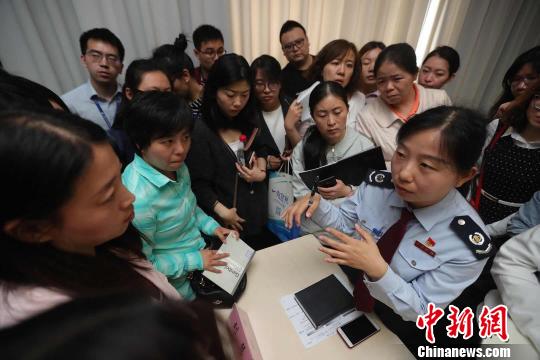 國(guó)稅、地稅新政送到企業(yè)“家門口”北京為科技企業(yè)普及稅法