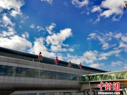 資料圖：烏魯木齊國際機(jī)場。 新疆機(jī)場集團(tuán)供圖