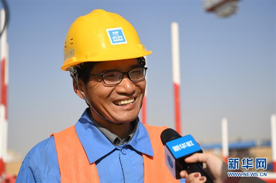 （新華全媒頭條·愛國情 奮斗者·圖文互動）（1）以青春之我，創(chuàng)青春中國——寫在五四運動100周年之際