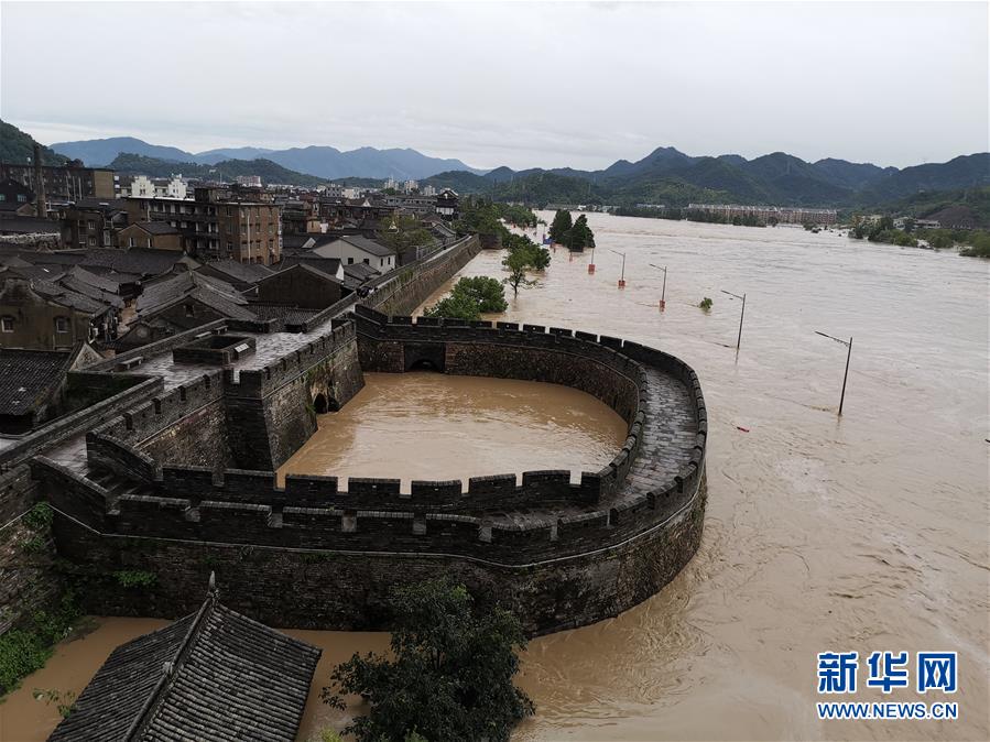 （關(guān)注“利奇馬”·圖文互動(dòng)）（3）古城洪災(zāi) 八方馳援——洪水災(zāi)害下的浙江臨?，F(xiàn)場(chǎng)目擊