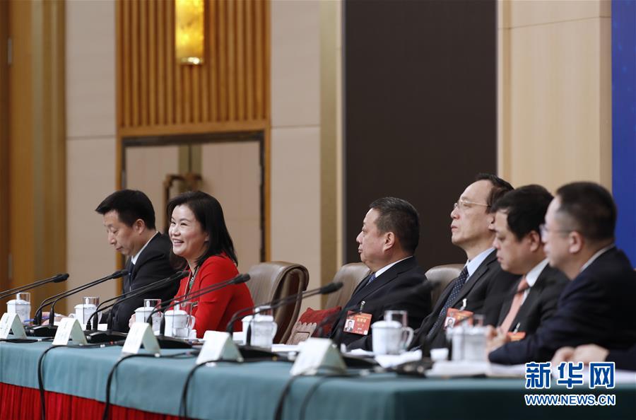 （兩會·XHDW）（8）政協(xié)委員談優(yōu)化營商環(huán)境、促進(jìn)民營經(jīng)濟(jì)高質(zhì)量發(fā)展