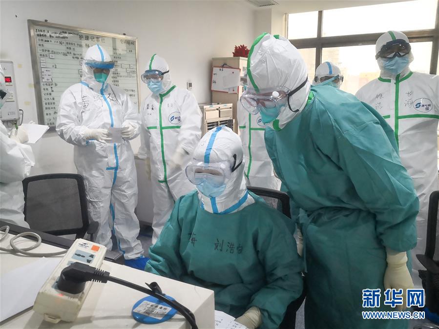 （新春走基層·圖文互動）（4）把青春融進(jìn)祖國的山河——新春走近忠誠守護家園的人民子弟兵