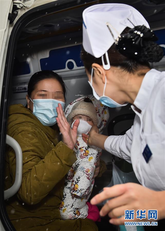 （聚焦疫情防控·圖文互動）（1）“等奇奇長大了，一定帶她再來北京”——北京9個月患兒出院記