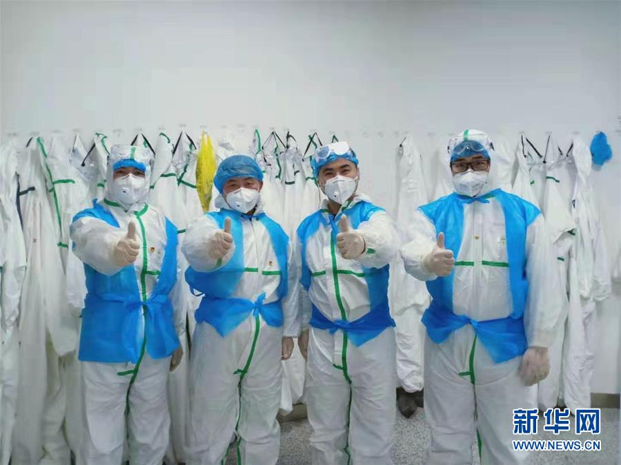 （習(xí)近平致敬的戰(zhàn)“疫”英雄·志愿者篇·圖文互動）（2）他們，微光成炬照征程
