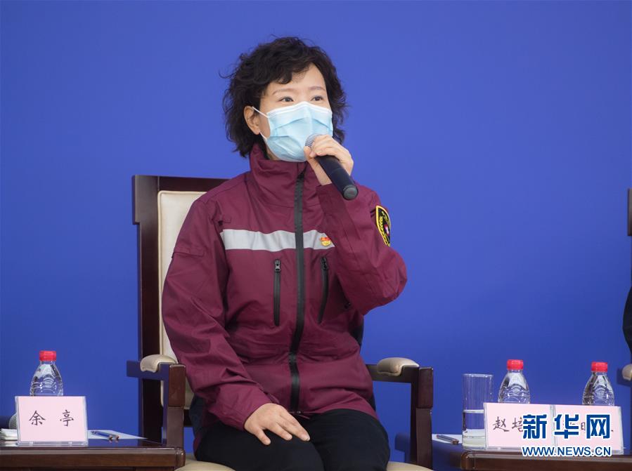 （聚焦疫情防控·圖文互動）（5）分秒必爭！一切為了治病救人——中國抗疫生命至上的生動實踐