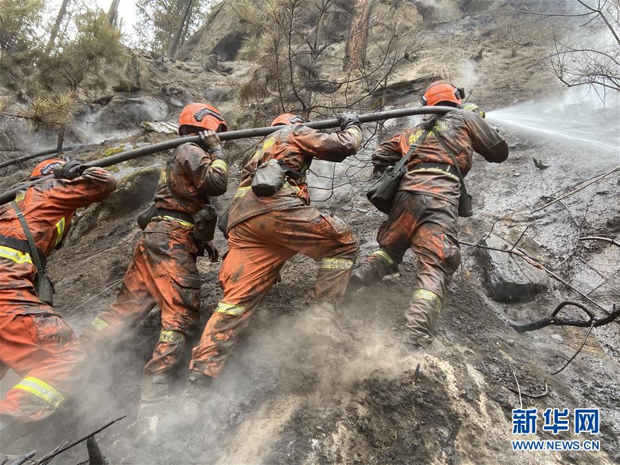 （圖文互動）（2）青春無悔，雪域林海我來守衛(wèi)——一位西藏森林消防大隊(duì)長十八年的“高原情”