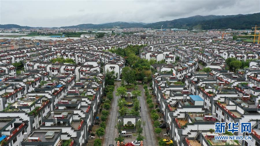 （走向我們的小康生活·圖文互動(dòng)）（1）“云南第一村”，共同富裕為什么能？