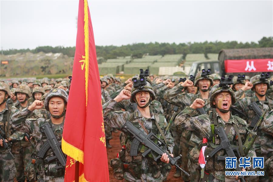 （在習(xí)近平強軍思想指引下·我們在戰(zhàn)位報告·圖文互動）（1）千里移防，鐵心跟黨走——南部戰(zhàn)區(qū)陸軍第75集團(tuán)軍某紅軍旅政治建軍、練兵備戰(zhàn)記事