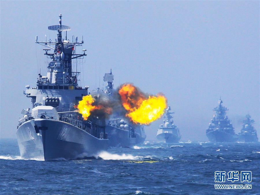 （新華全媒頭條·圖文互動）（8）沿著中國特色強軍之路闊步前進——黨中央、中央軍委領(lǐng)導(dǎo)推進國防和軍隊建設(shè)70年紀實