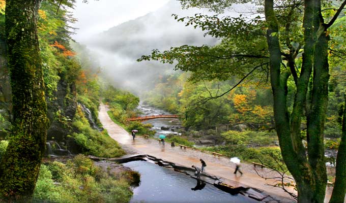 黑龍江東寧、遼寧桓仁東方紅水電站、吉林長白