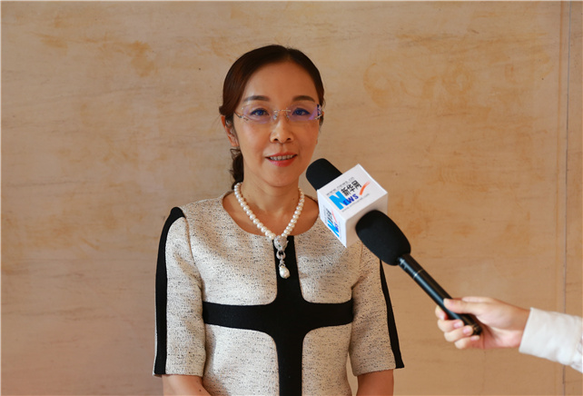 把增強(qiáng)黨的凝聚力、戰(zhàn)斗力與提高企業(yè)競(jìng)爭(zhēng)力、創(chuàng)造力有機(jī)融合。