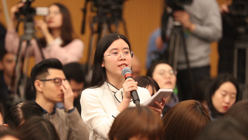 南方報(bào)業(yè)全媒體、南方都市報(bào)記者提問