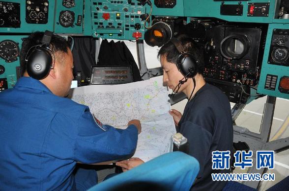 （搜尋馬航370航班·圖文互動）（2）中國空軍3架運輸機(jī)抵達(dá)馬來西亞 將展開海外搜救行動 
