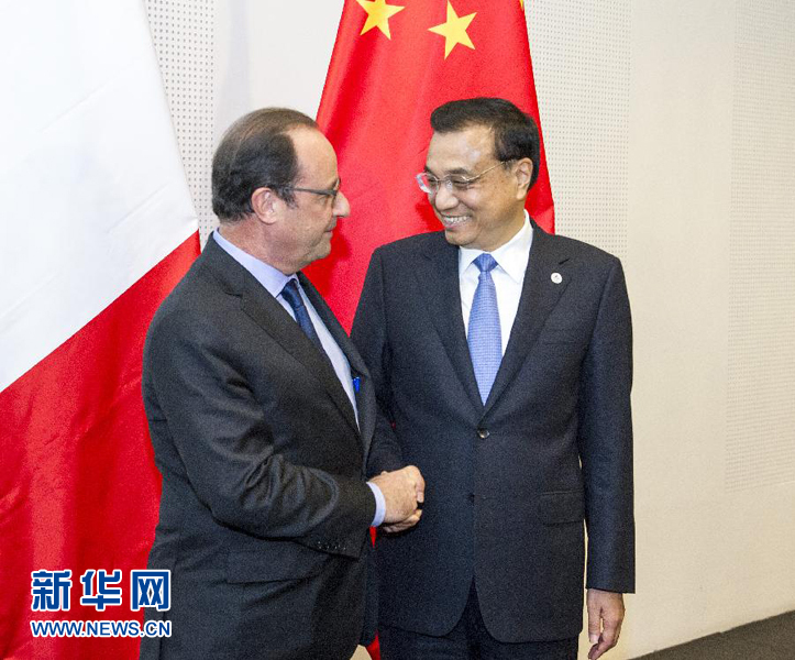 10月16日，中國國務(wù)院總理李克強(qiáng)在米蘭會見法國總統(tǒng)奧朗德。新華社記者 王曄 攝 