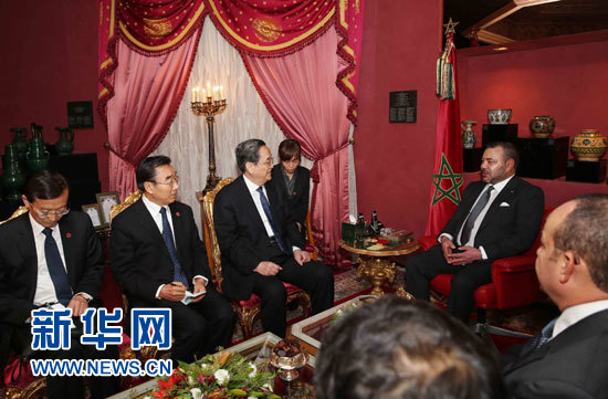 11月4日，中國(guó)全國(guó)政協(xié)主席俞正聲在非斯會(huì)見摩洛哥國(guó)王穆罕默德六世。 新華社記者 劉衛(wèi)兵 攝