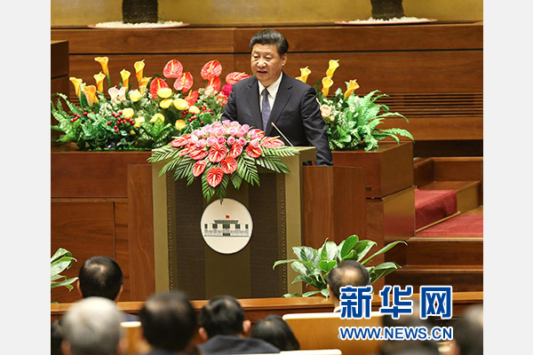 11月6日，中共中央總書記、國(guó)家主席習(xí)近平在越南國(guó)會(huì)發(fā)表題為《共同譜寫中越友好新篇章》的重要演講。 新華社記者 龐興雷 攝