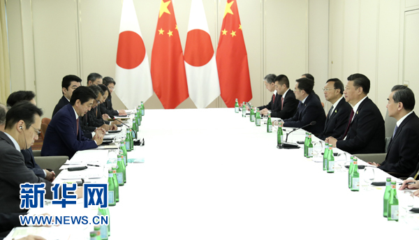 7月8日，國家主席習近平應約在漢堡會見日本首相安倍晉三。新華社記者 馬占成 攝